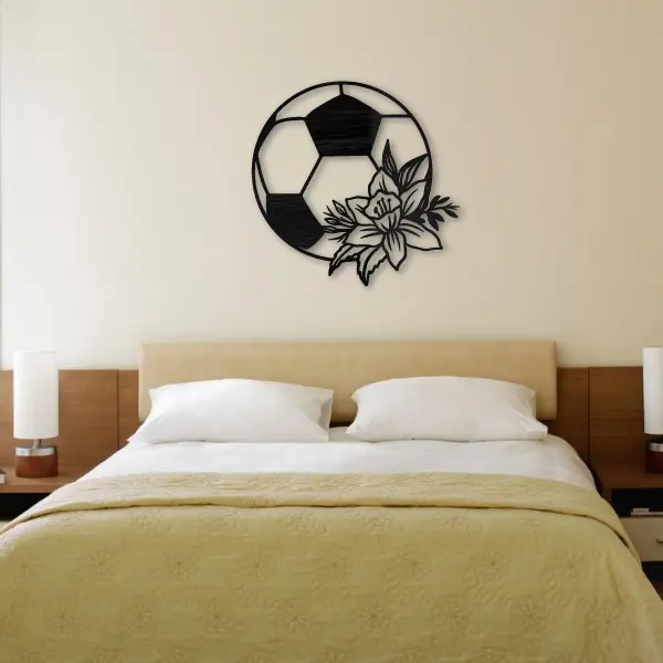 Balon de futbol y flor - Image 2