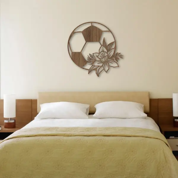 Balon de futbol y flor - Image 3