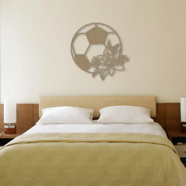 Balon de futbol y flor - Image 4